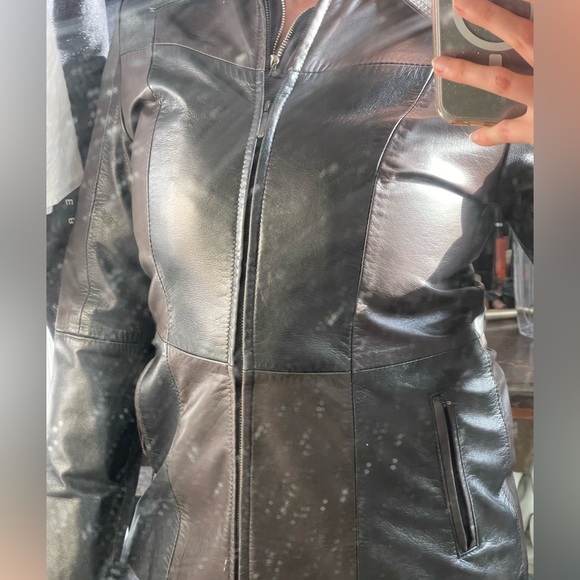 Real Leather jacket - Picture 3 of 5